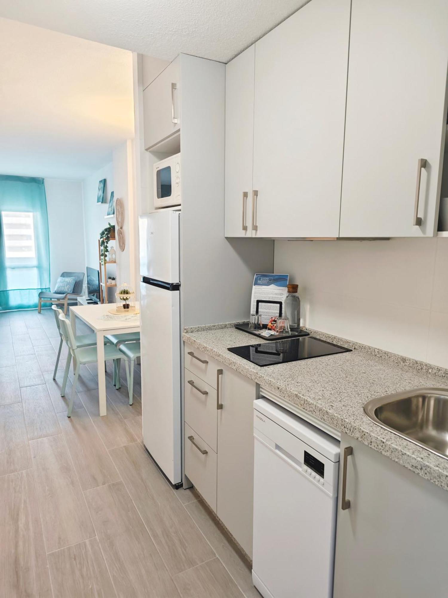 Benalbeach Casa Kito Suite 1ª Linea De Playa Беналмадена Екстериор снимка