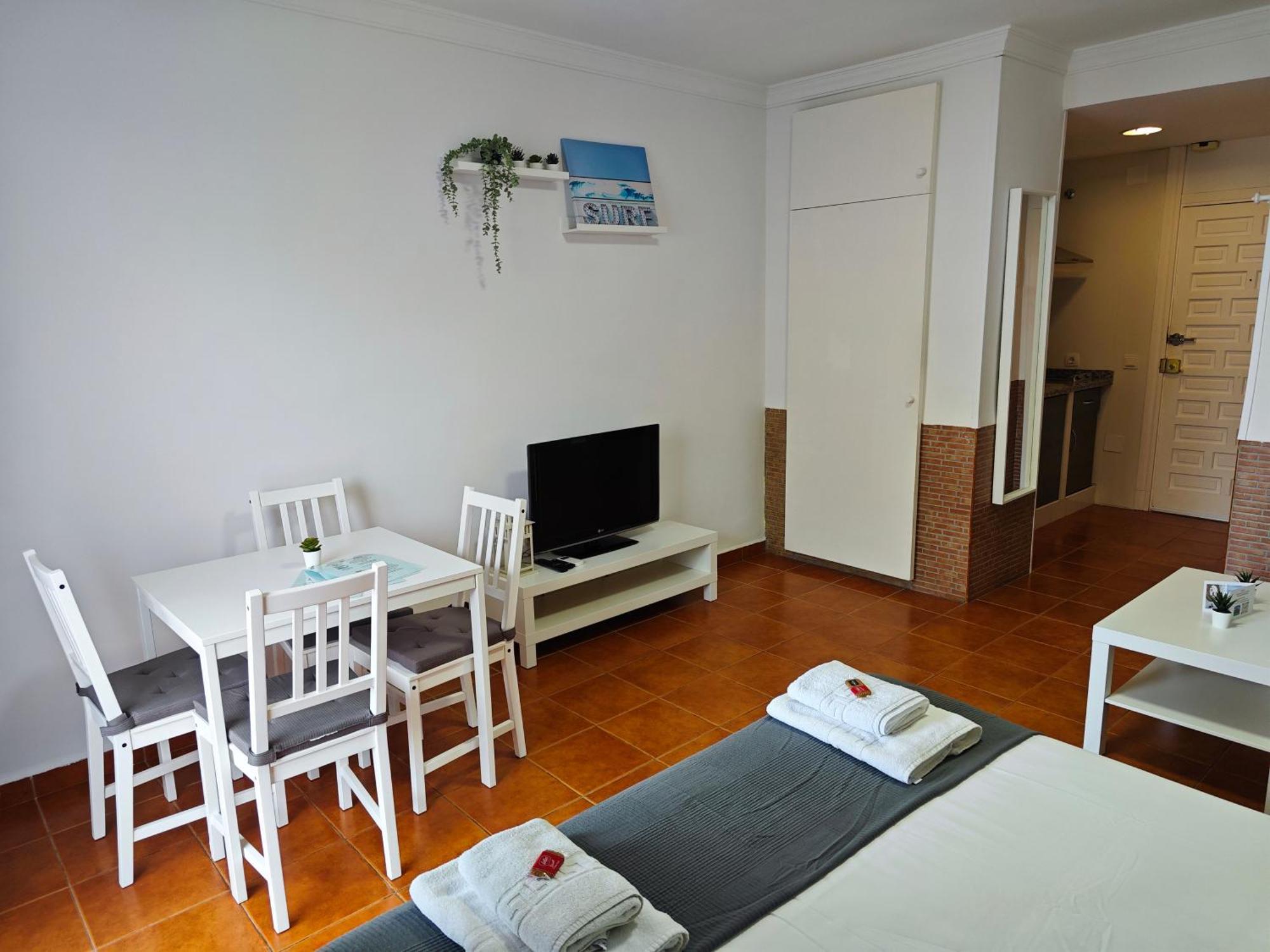 Benalbeach Casa Kito Suite 1ª Linea De Playa Беналмадена Екстериор снимка